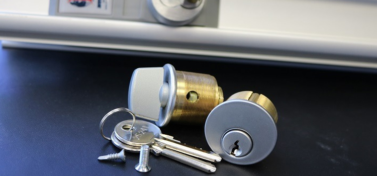 Commercial Lock Installation Thousand Oaks